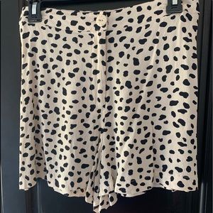 Lightweight Leopard Print Shorts